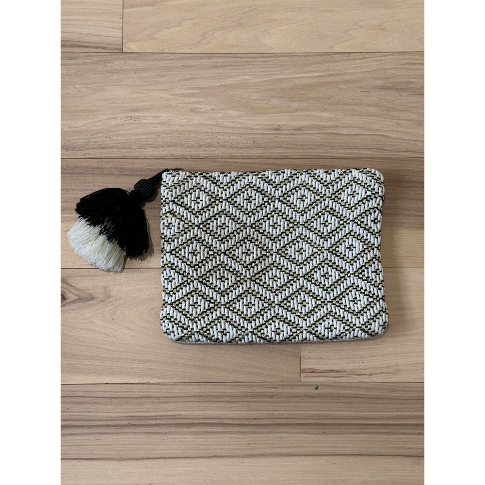 UNIVERSAL THREAD Beige Gold Black Boho Tassel Zip Pouch Clutch Bag